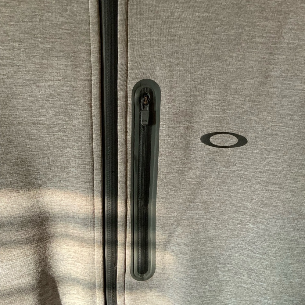 Oakley running hoodie - Picture 3 of 5